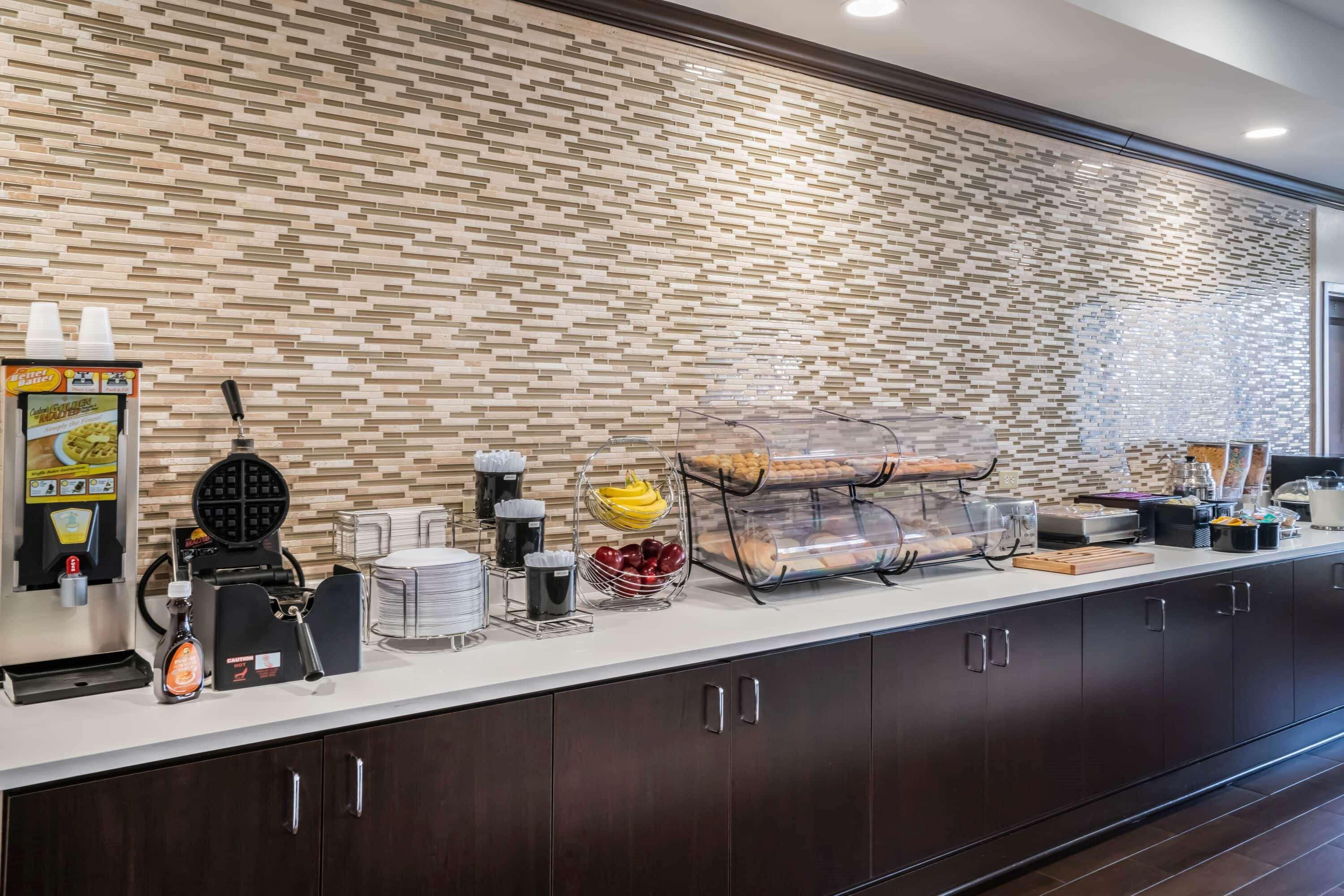 La Quinta By Wyndham Memphis Wolfchase Ξενοδοχείο Εξωτερικό φωτογραφία